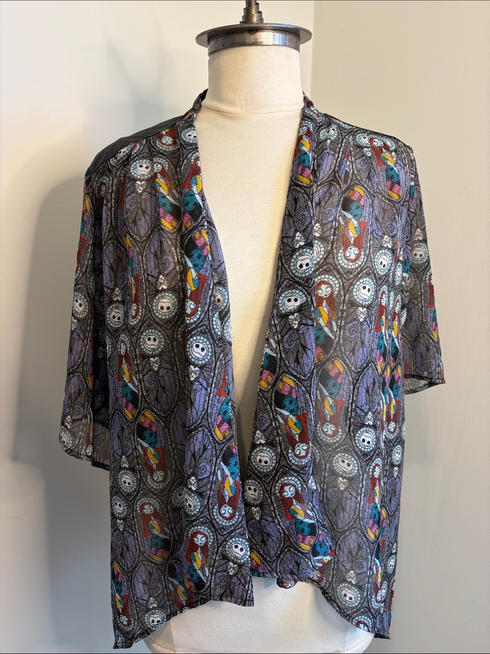 DISNEY Tim Burton's Nightmare Before Christmas Stained Kimono SIZE M FLAW